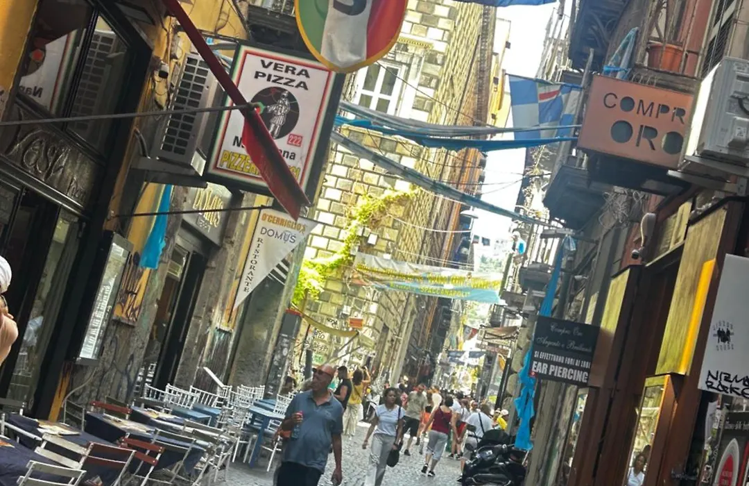 B&B Rifugio Partenopeo - Centro Storico di Napoli-1